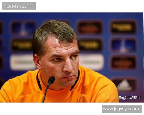 当红足球球星赛后情绪失控采访现场爆粗引发全网热议